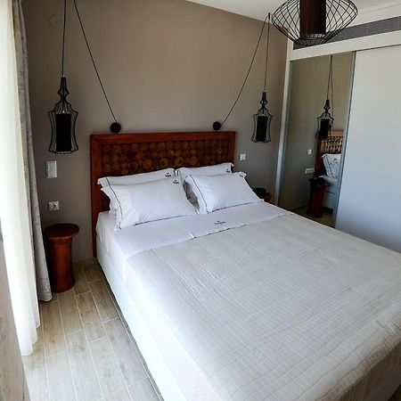 Hatzoudis Luxury Suites Chrysi Ammoudia Exteriér fotografie