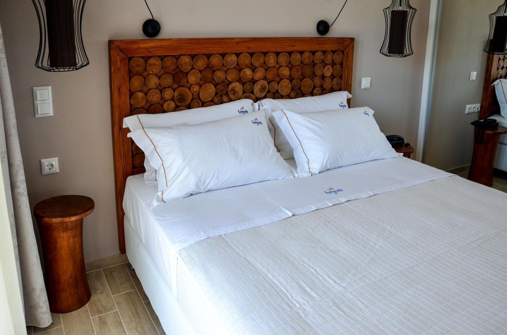 Hatzoudis Luxury Suites Chrysi Ammoudia Exteriér fotografie